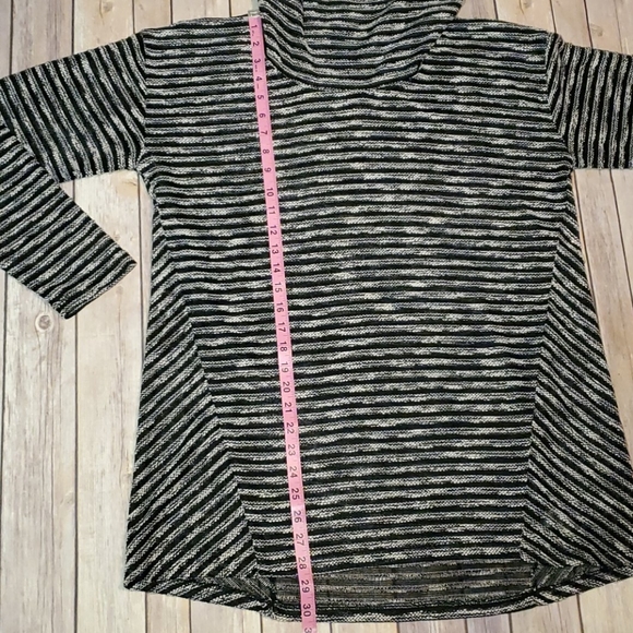 J. Jill Black & White Cowl Neck Tunic Sweater - Picture 8 of 9